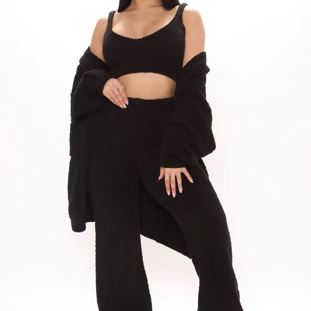 Cozy set (3 pc cozy fashion nova set)